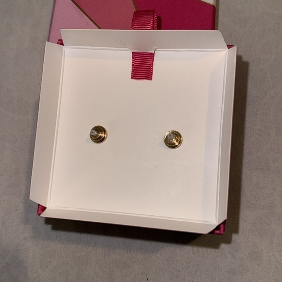 House of Harlow 1960 Woman Gold Statement Swirl Earrings NEW NO TAGS - Picture 4 of 5